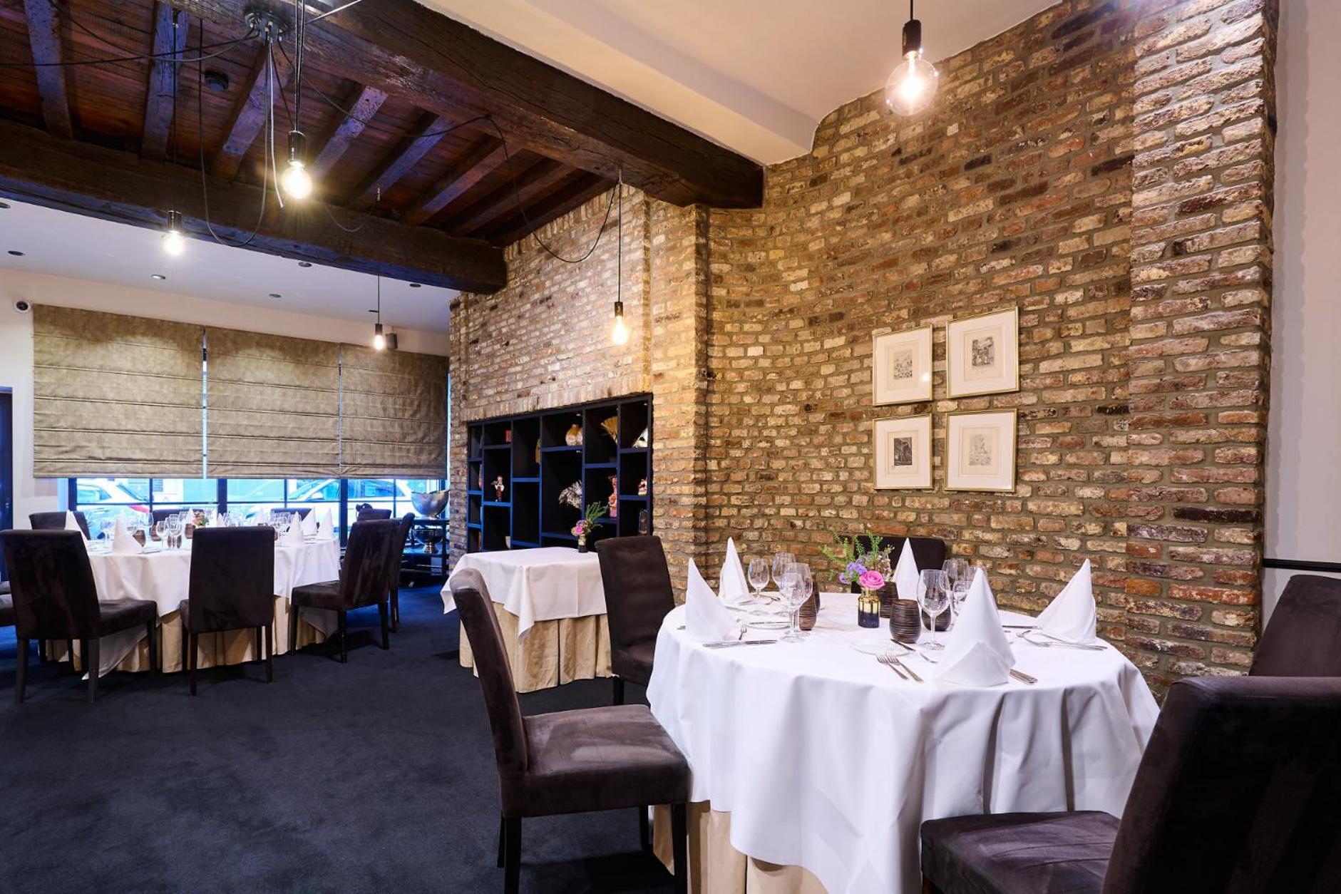 Les Tanneurs Hotel