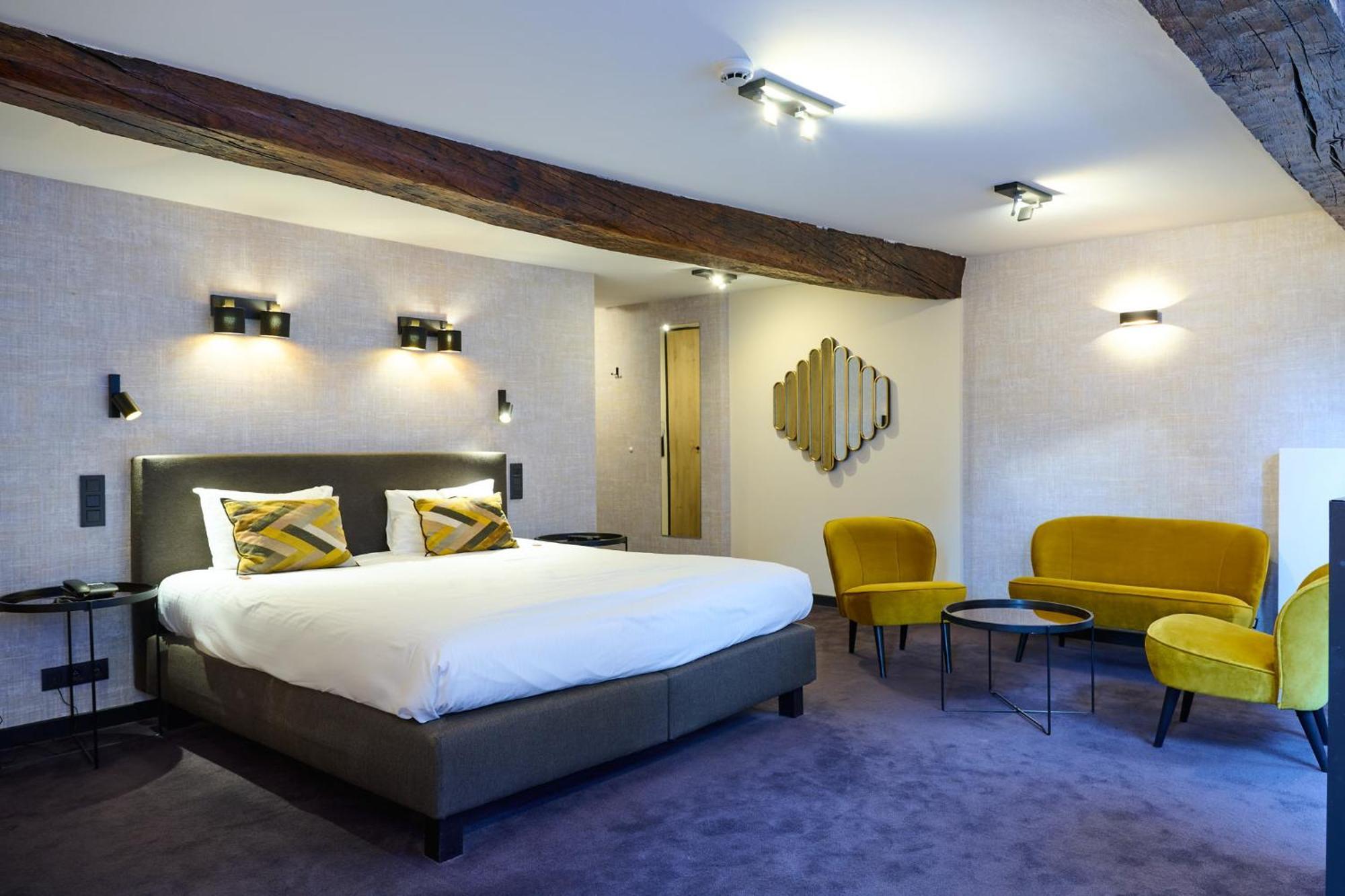 Les Tanneurs Hotel