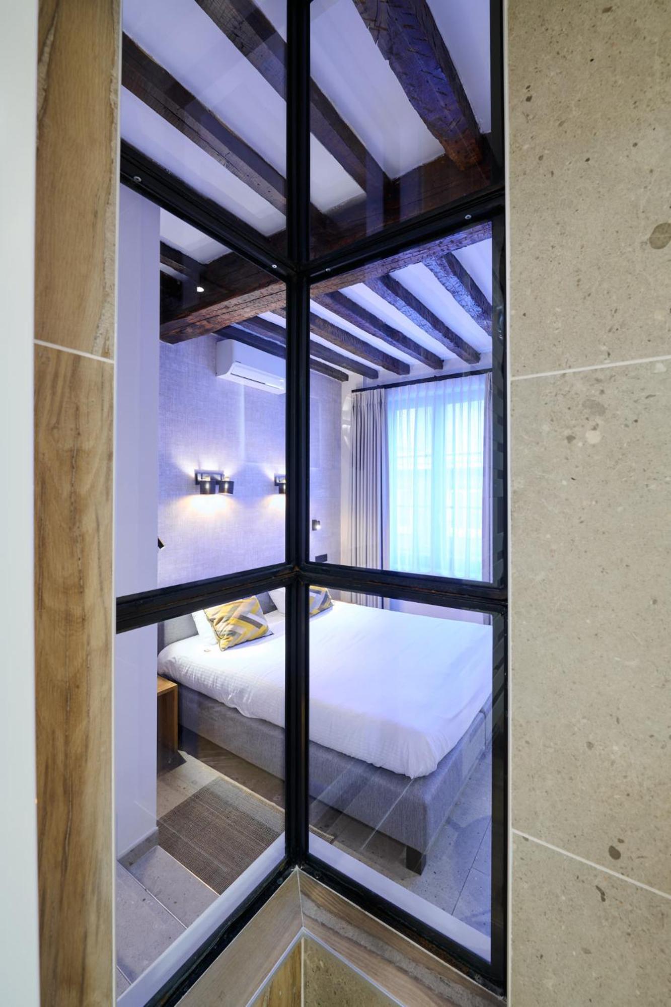 Les Tanneurs Hotel
